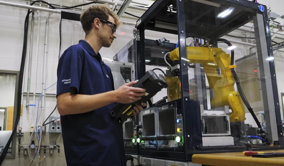 AR Technology Training Guide for Industrial Efficiency